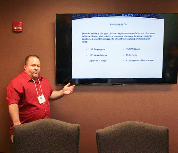 picture of an oral presentation from a previous conference